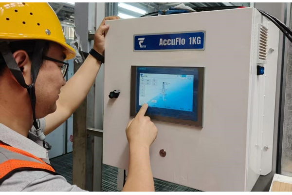 The AccuFlo 1KG gear pump electronic metering and proportioning system of Teda robot has been adopted by top international automotive parts suppliers
